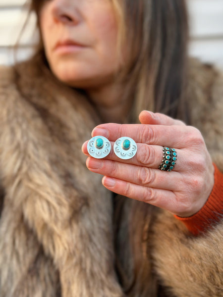 NAOMI STUDS - NO. 1