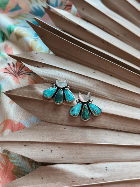 LUNA BLOOM STUDS - NO. 1