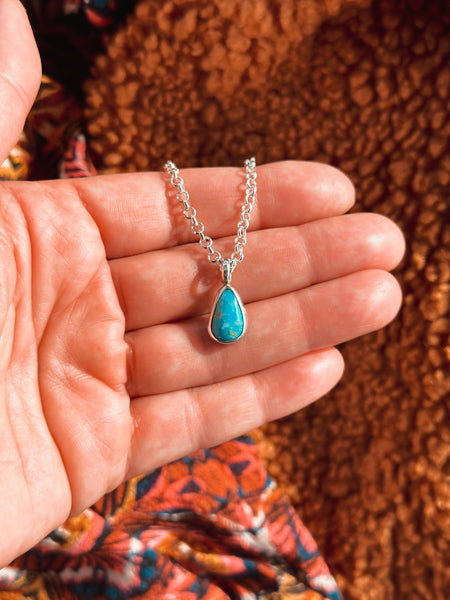 SIMPLE TURQUOISE NECKLACE - NO. 1