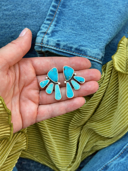 BLUEBELL STUDS