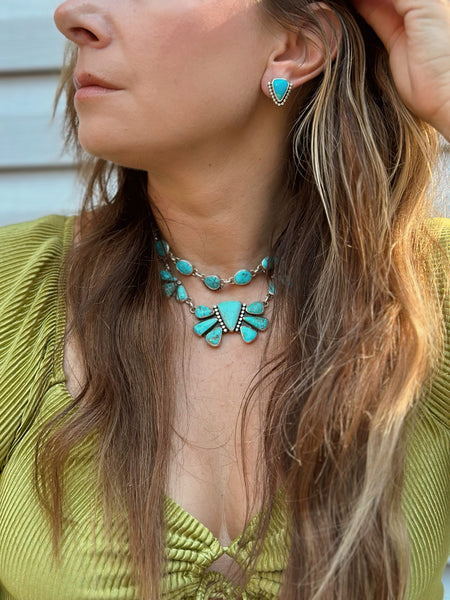 CANYON STUDS - NO. 1