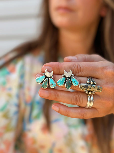 LUNA BLOOM STUDS - NO. 1