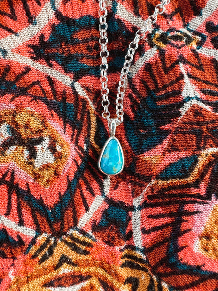 SIMPLE TURQUOISE NECKLACE - NO. 1