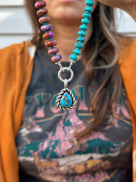 COLOR BLOCK CHARM NECKLACE - NO. 1